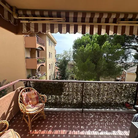 Splendido Trilocale Con Terrazzo Vista Mare * Santo Stefano al Mare